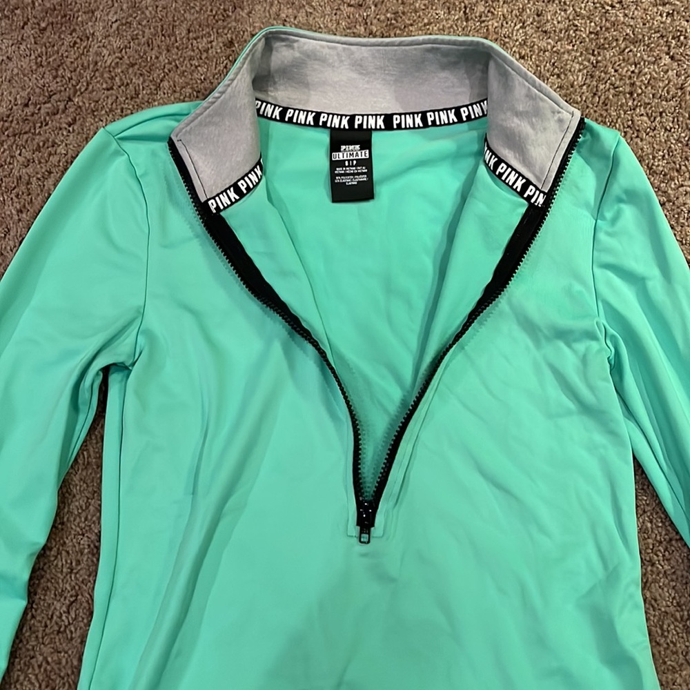 PINK shirt - Picture 2 of 4